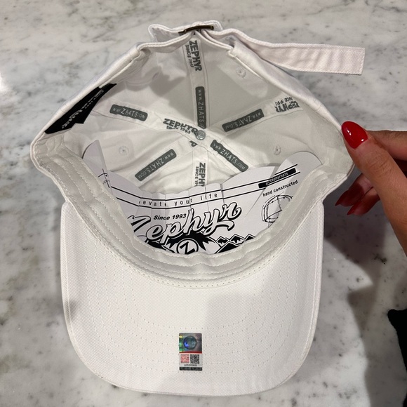 University of Tennessee Volunteers White Baseball Hat - Picture 5 of 5